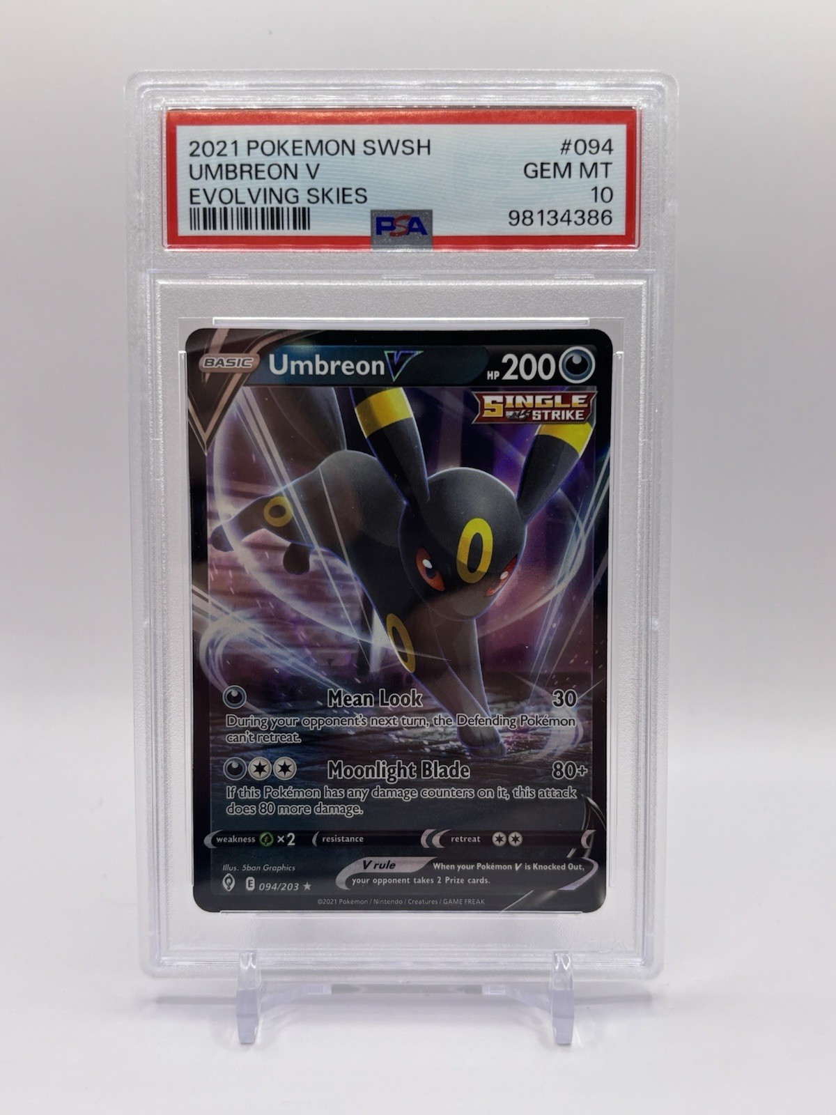 Umbreon V 2021 Sword & Shield: Evolving Skies #094/203 Holo Umbreon V 2021 Sword & Shield: Evolving Skies #094/203 Holo