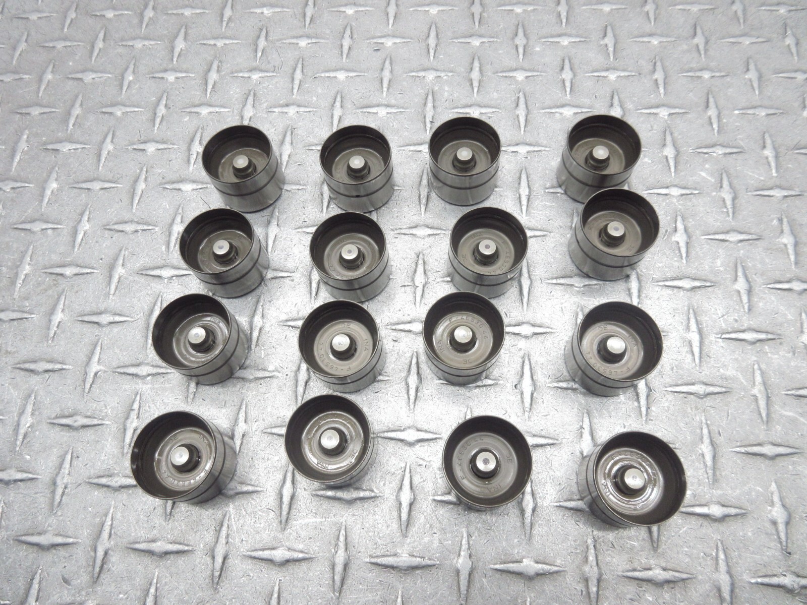 2008 Ferrari F430 Spider Right Cylinder Head Tappets Tappet Bucket 247480