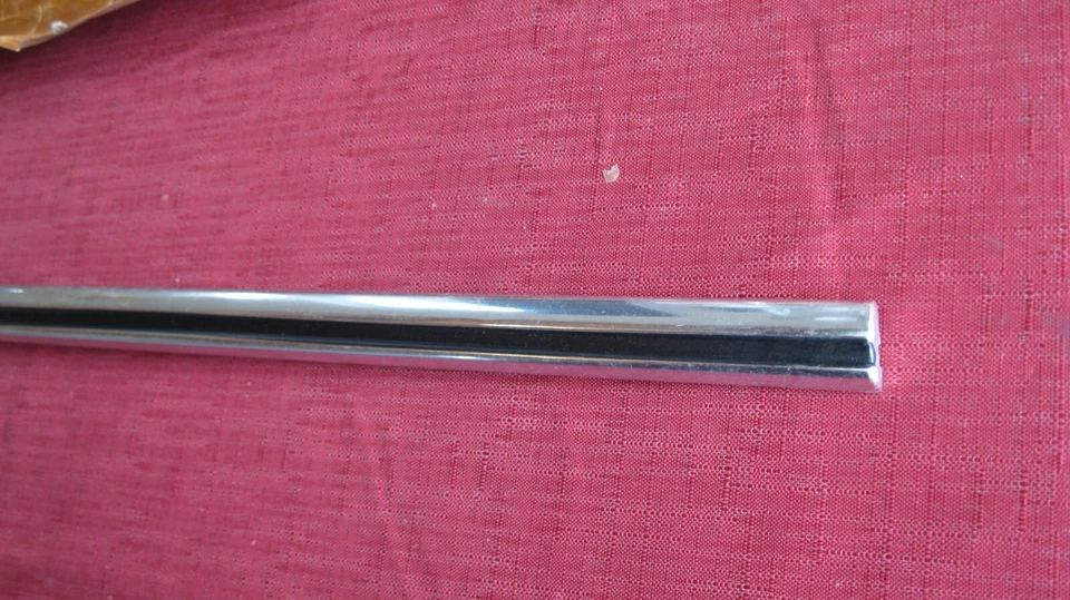 Nuevo de Lote Antiguo 1973-1974 Mercury Monterey Moldura Puerta Delantera Izquierda Foto 3 de 4