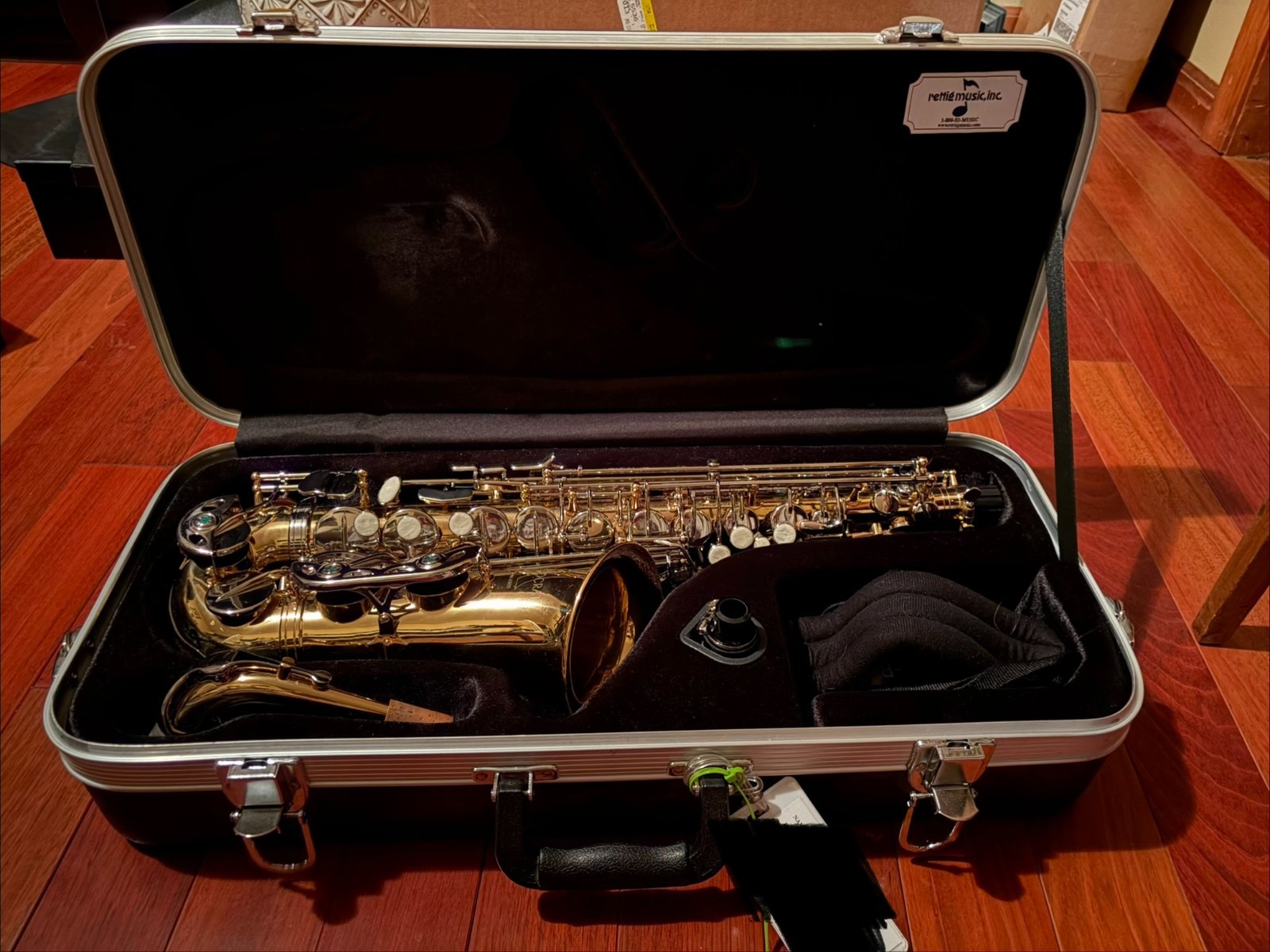 selmer aristocrat as600 alto saxophone