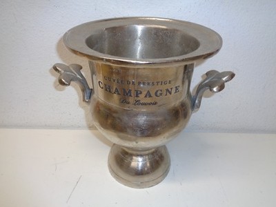 French Cuvee De Prestige Du Louvois Champagne Pedestal Trophy Ice Bucket Handles