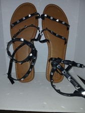 Time and Tru Studded Gladiator Sandals Women  s Size 10 Black Straps Brown Soles