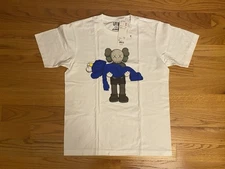 NEWS Kaws X Uniqlo Gone Tee White Size Medium
