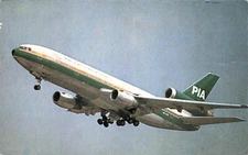 Pakistan International Airlines McDonnell Douglas DC-10 Aviation Vtg Postcard G3