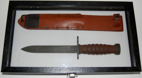 Vetrina superiore pistola/coltello in vetro legno con inserto in velluto imbottito bianco  - Foto 1 di 5