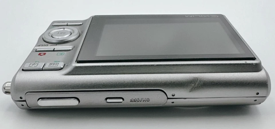 Casio EXILIM EX-Z75 Digital Camera with numerous accessories - Image 4 of 4