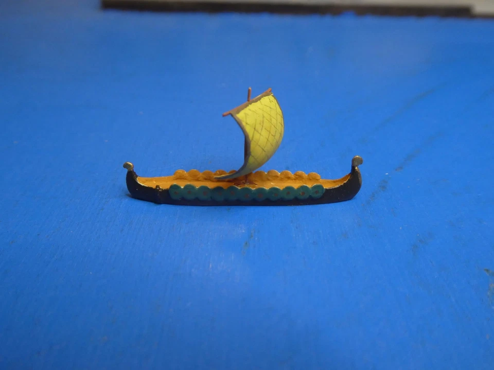 Wikingerboot Ormen Lange (N) in 1:1250 Hersteller Mercator Nr. 9