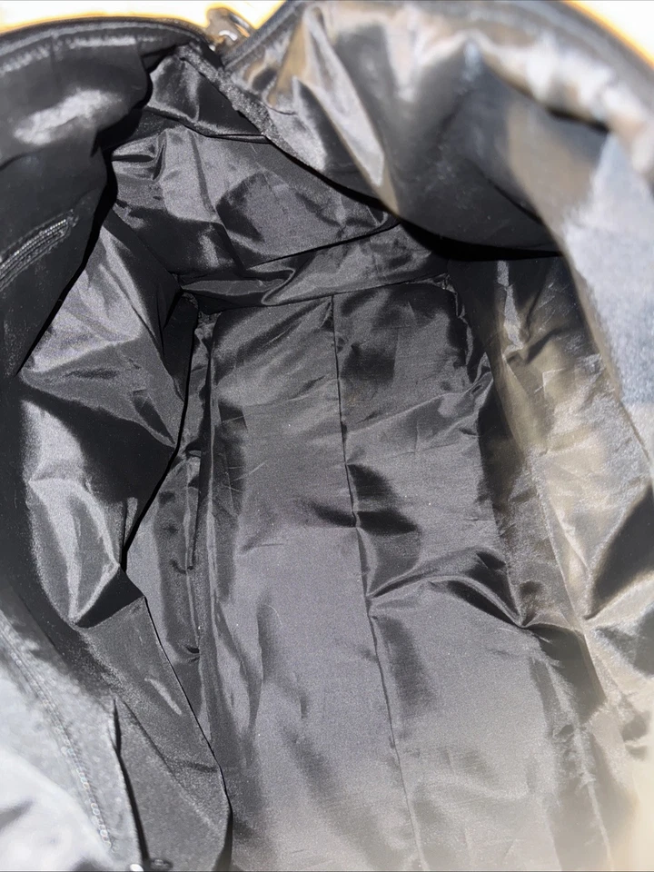 Victoria's Secret Quilted Duffle Bag Black Weekender Logo Zipper Pocket - Image 4 of 4