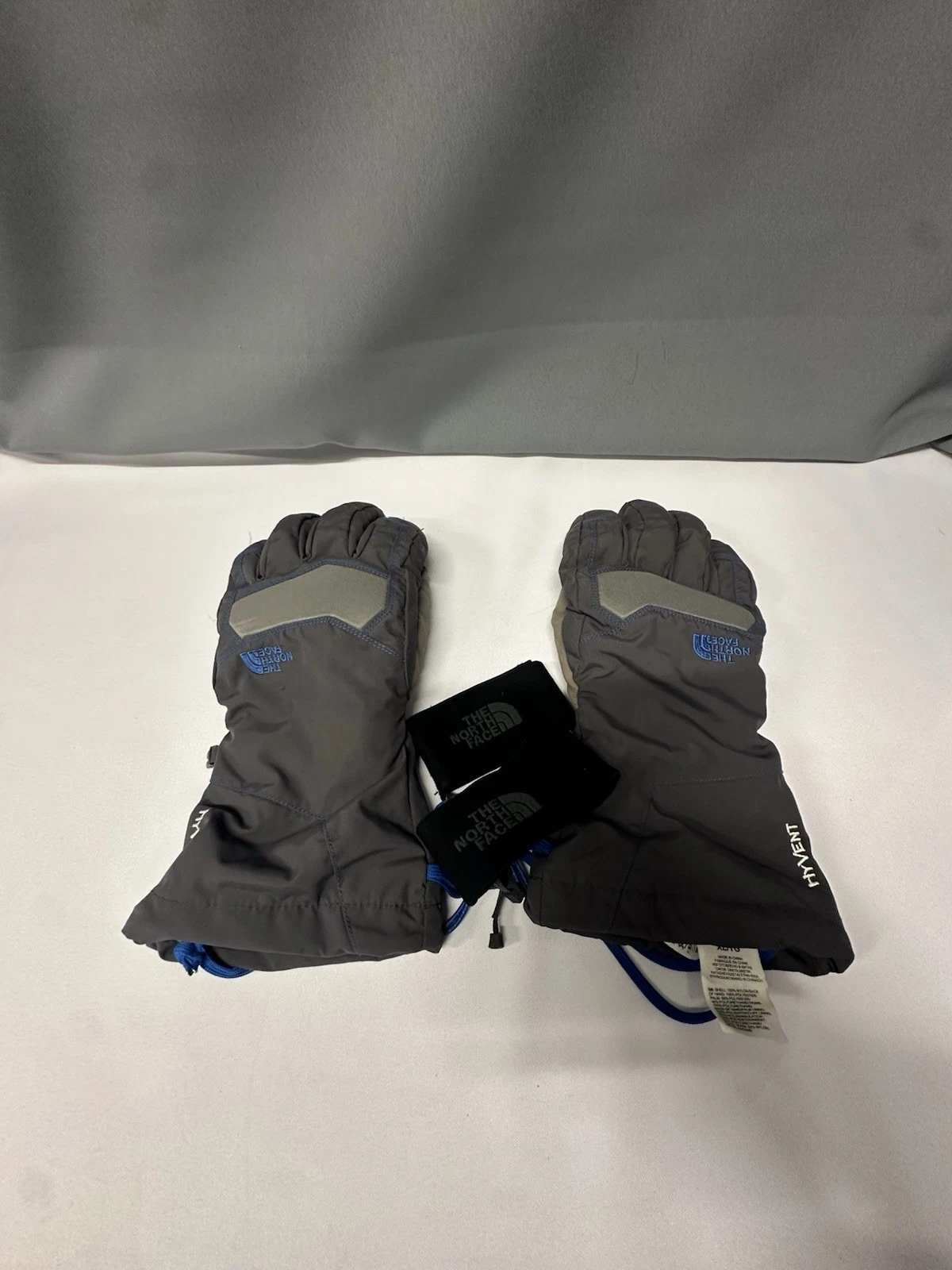 The North Face HyVent Mens Ski Snow Gloves Gray Blue XL TG Waterproof
Opens in a new window or tab
