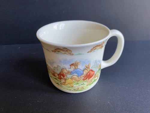 Royal Doulton “BUNNYKINS” Mug cup English Fine Bone China Wheel Barrel Race