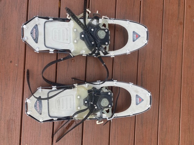 msr lightning ascent snowshoes women's 22