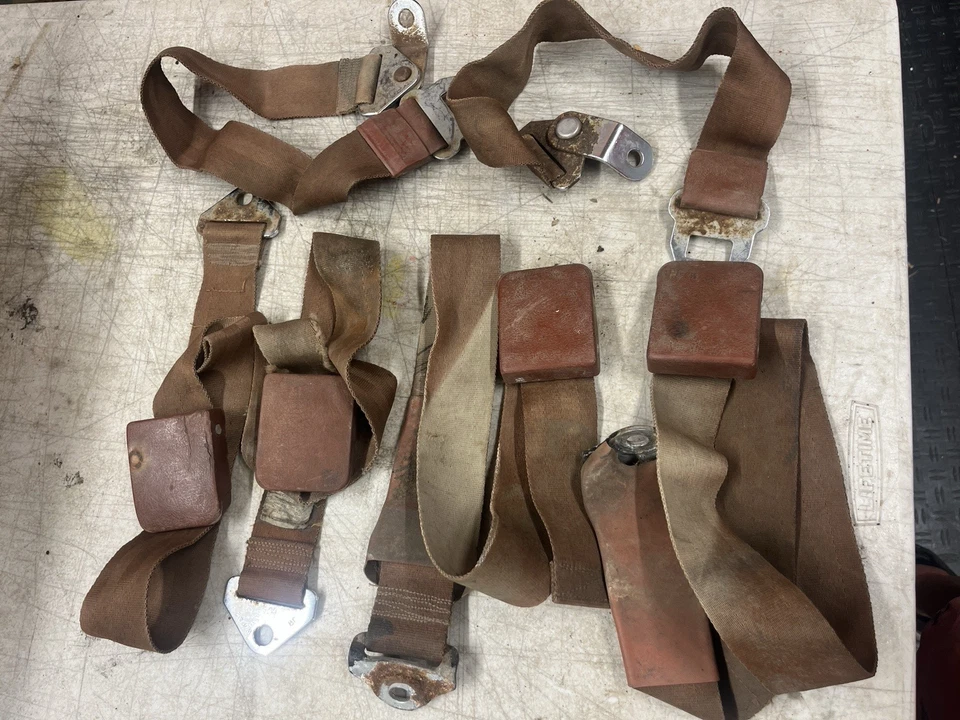 1965-67 FORD FAIRLANE COMET CYCLONE TORINO COPPER SEAT BELT PARTIAL STANDARD SET - Image 4 of 4