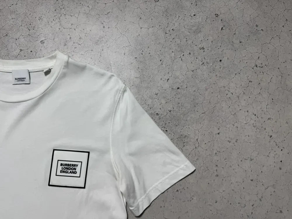 Burberry London England White T-Shirt Size M | eBay
