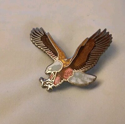 Bald Eagle Bird Of Prey Flying Wings Open Lapel Collectible Excellent Vintage 