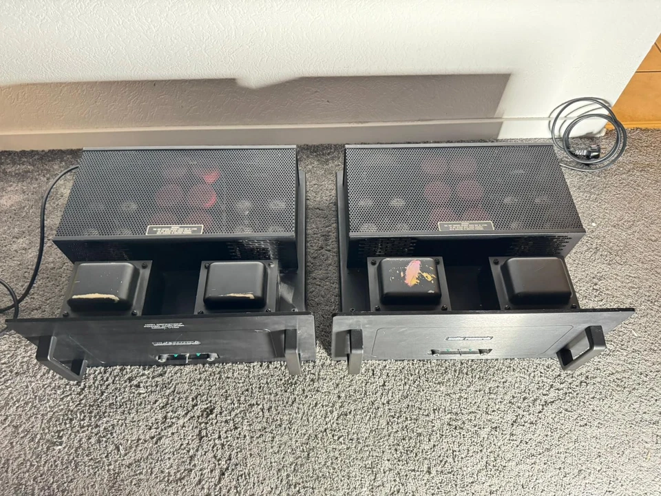 Audio Research V140 V 140 High End Röhren Stereo Endstufen Monoblöcke in schwarz - Bild 2 von 4