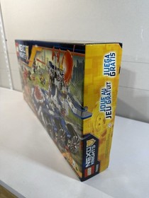 LEGO 70322 NEXO KNIGHTS: Axl's Tower Carrier  -New, Sealed, & Retired Set