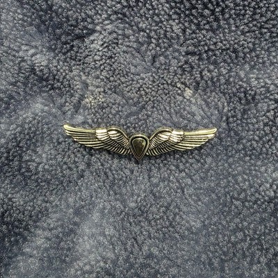 Ellies Gold Shield Wings The Last Of Us Metal Enamel Pin Badge