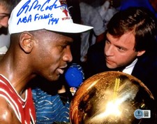 BOB COSTAS SIGNED 8x10 PHOTO FINALS CHICAGO BULLS  MICHAEL JORDAN BECKETT BAS