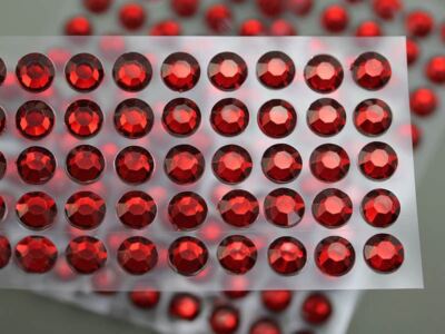 Self Adhesive Acrylic Rhinestones Stick On Plastic Face Gems Crafts 250-500pcs