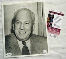 Warren Giles Signed / Autographed Photo JSA authentication