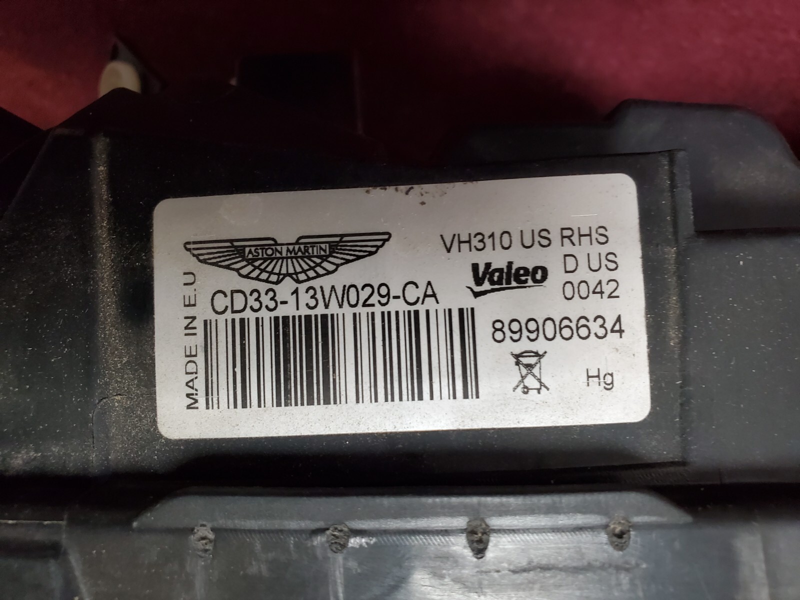 Aston Martin Vanquish 2012 + Headlight CD33-13W029-CA OEM USED Right side