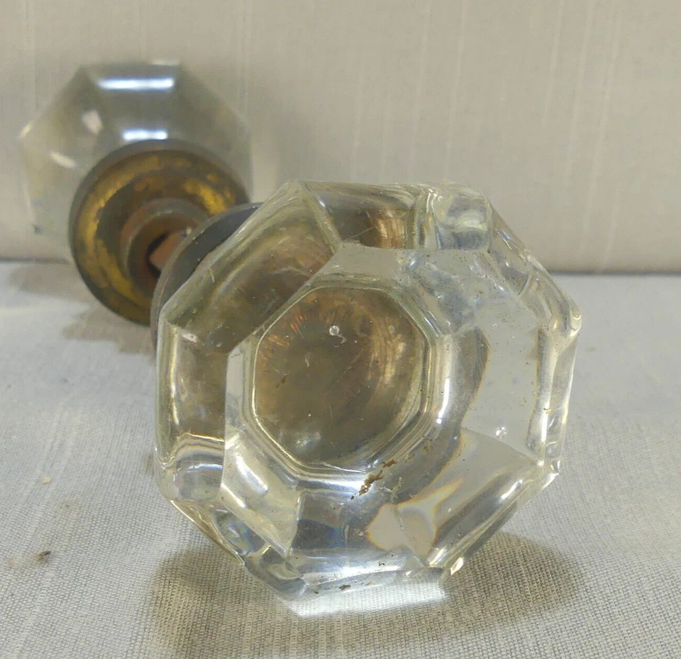 Paire de Poignées de Porte ancienne en verre XIX ème 4,5cm diam carré 5mm XIX ém - Photo 2/4