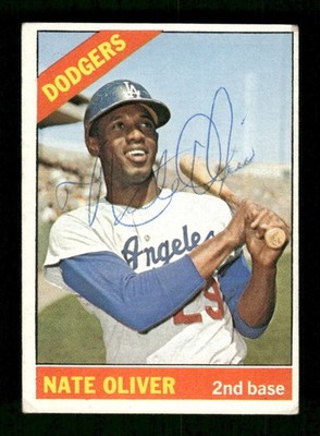 1966 Topps #364 Nate Oliver signed autograph VG+ , clean ballpoint EAA1 BXCP71