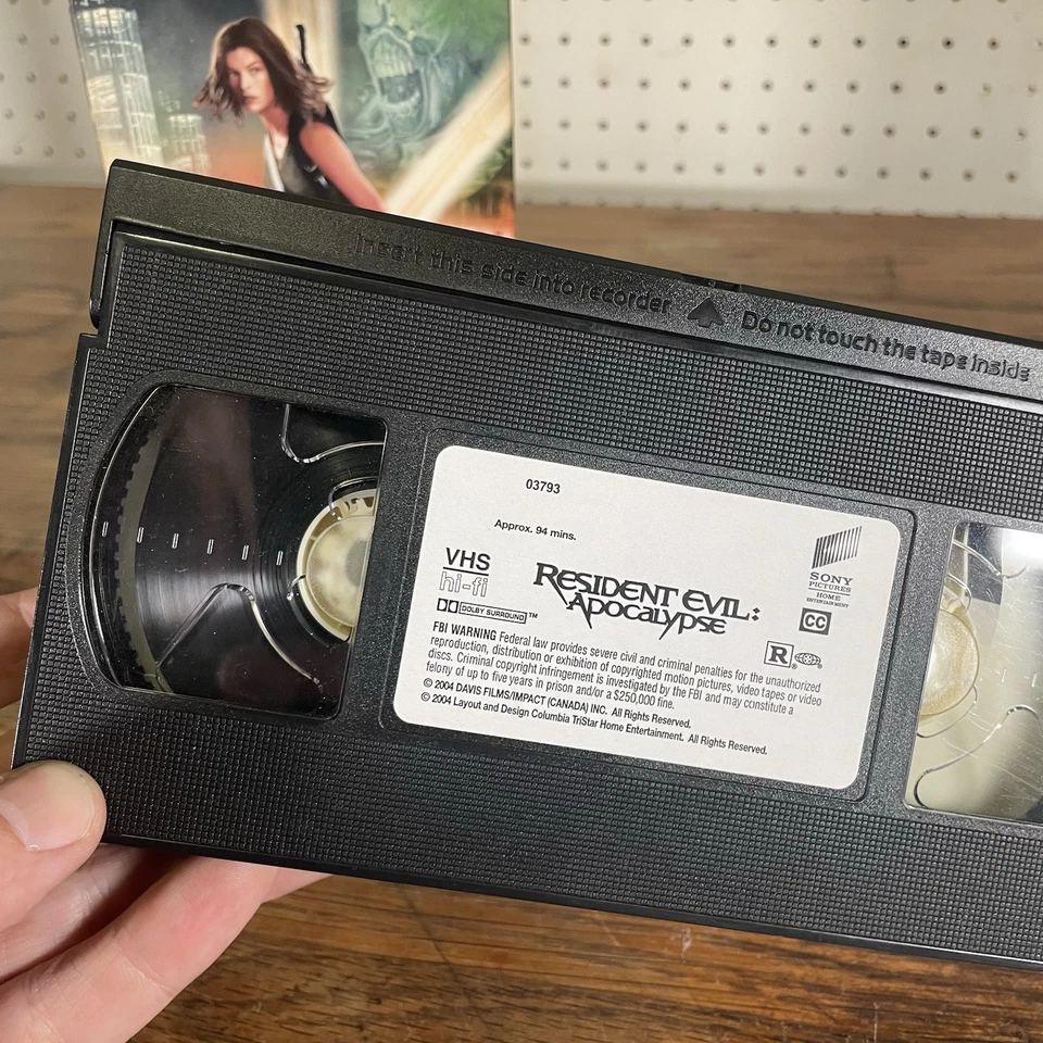 Resident Evil: Apocalypse (VHS, 2004) Foto 2 de 4