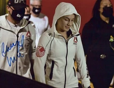 Cheyanne Vlismas UFC authentic signed autographed 8x10 photograph COA
