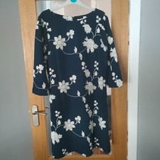 White stuff navy dress size 14.Excellent condition. Reduced for quick sale