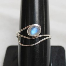 Natural Rainbow Moonstone Ring,Stackable Ring,925 Sterling Silver Jewelry,Gift