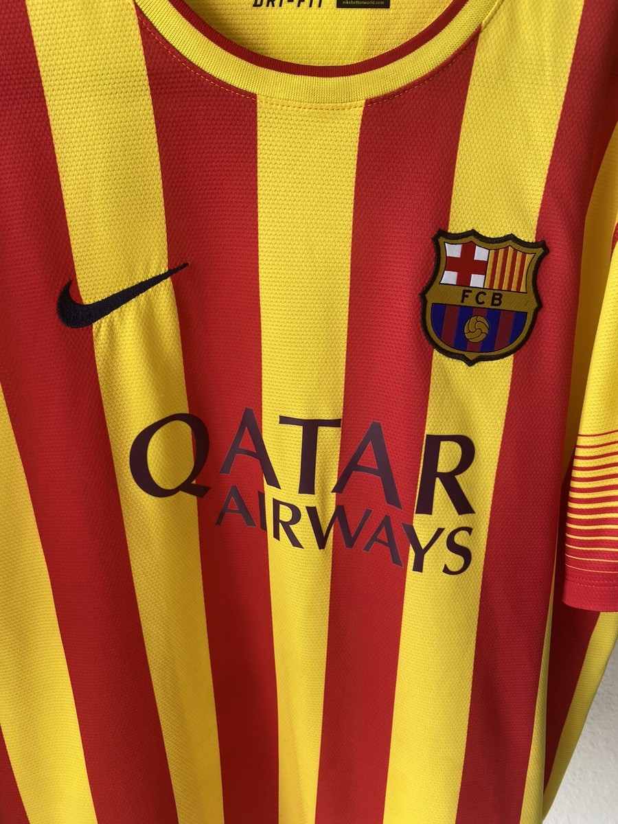 A. INIESTA 8番 FCB 2013-14 2nd カタルーニャ Nike 2013/2014 FC Barcelona Away Soccer Jersey. Catalan Flag