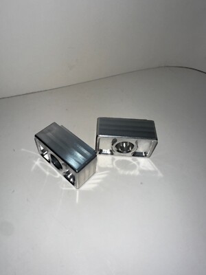 Dyna 1991-2005 axle adjuster blocks