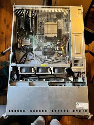 Supermicro 2U | E5-2697 v4 | 4GB RAM | Dual PSU | 10GbE | P620 | 2 x M.2 | Rails