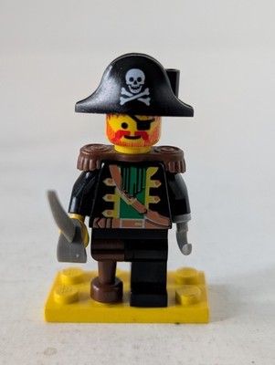 LEGO Pirates Minifigure 1980s / 1990s Pirate Ship Captain Red Beard pi055