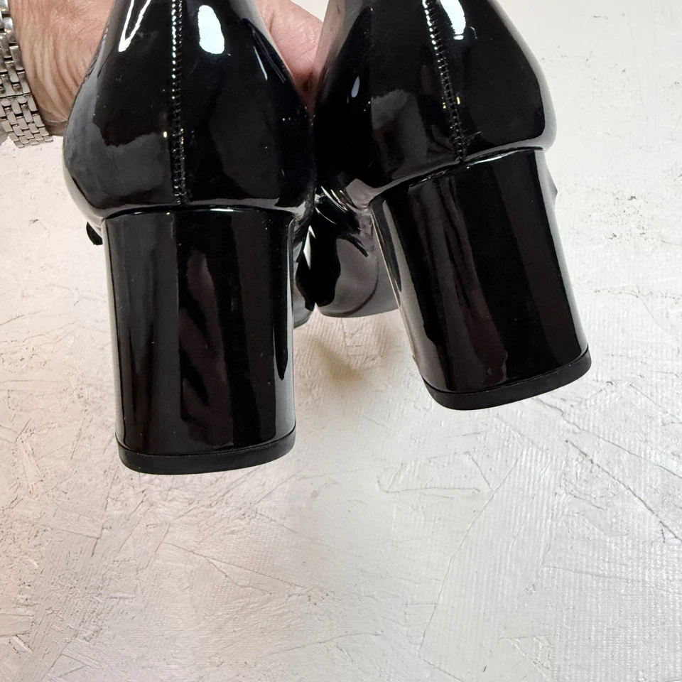Jones New York VTG Women Black Patent Mary Jane Pumps Heels Shoes Size 8M - Image 4 of 4