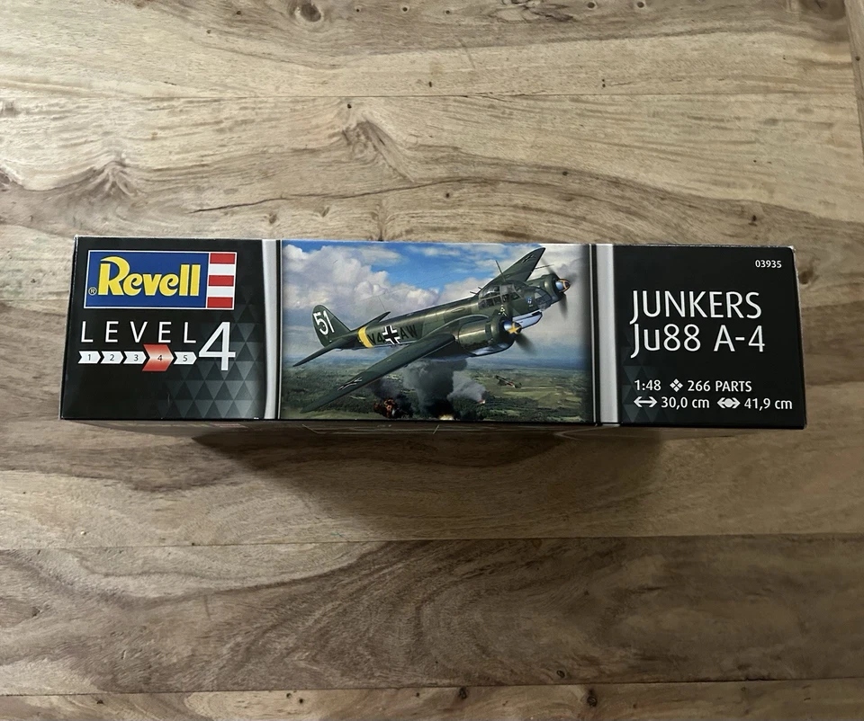 Junkers Ju88 A-4 Scala 1:48 Revell - Immagine 4 di 4