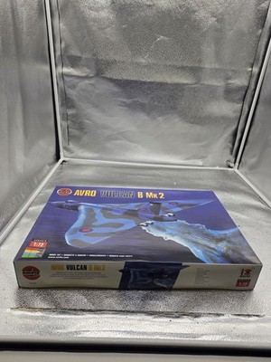 Airfix Avro Vulcan B MK2 Bomber Plane 1:72 Scale Model Kit 