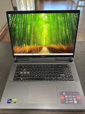 MSI Vector 17 HX A14VGG Gaming Laptop i9-14900HX, RTX 4070, 32GB, 1TB SSD