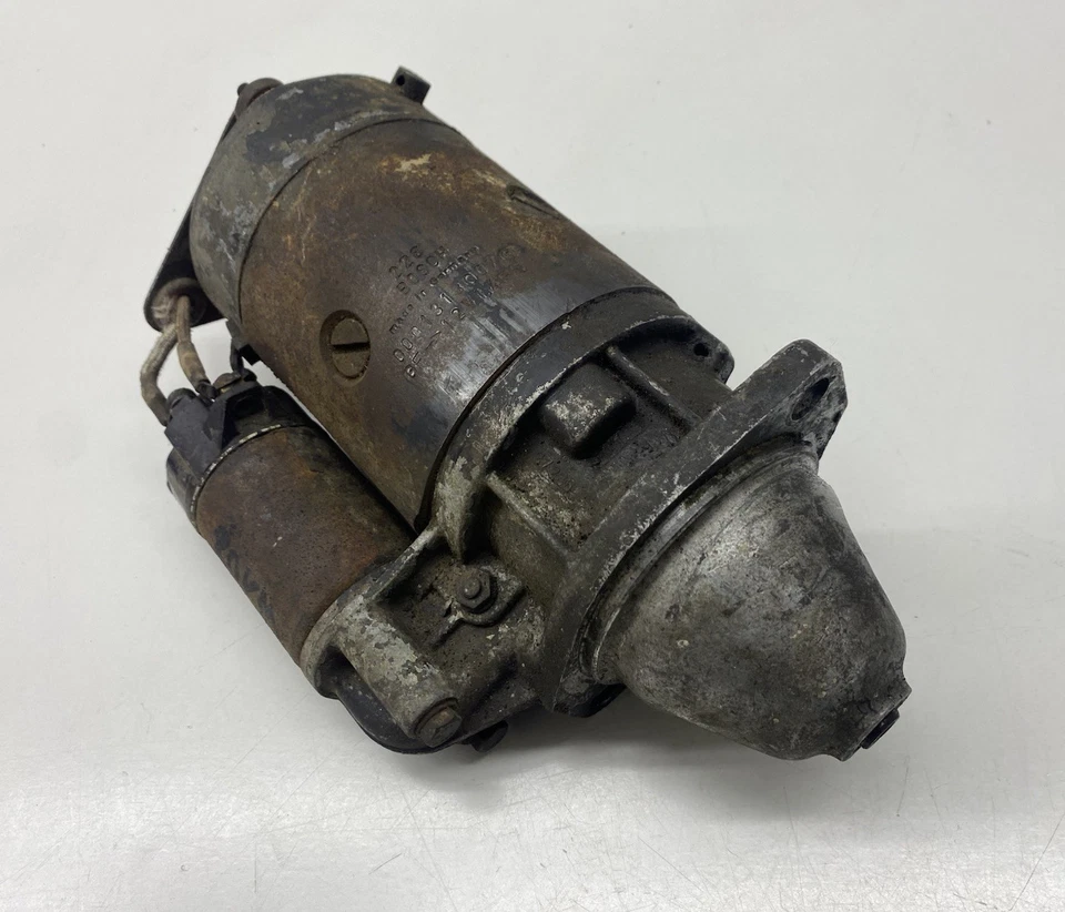 BOSCH Anlasser Starter 0001313007 aus Mercedes W114 W115 W108 W116 R107 C107 - Bild 1 von 4