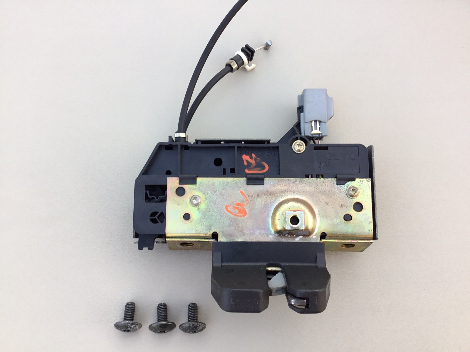 2003-2014 Volvo XC90 Tailgate Lift Gate Latch Lock Actuator  
