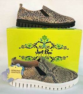 birkenstock waterproof pink