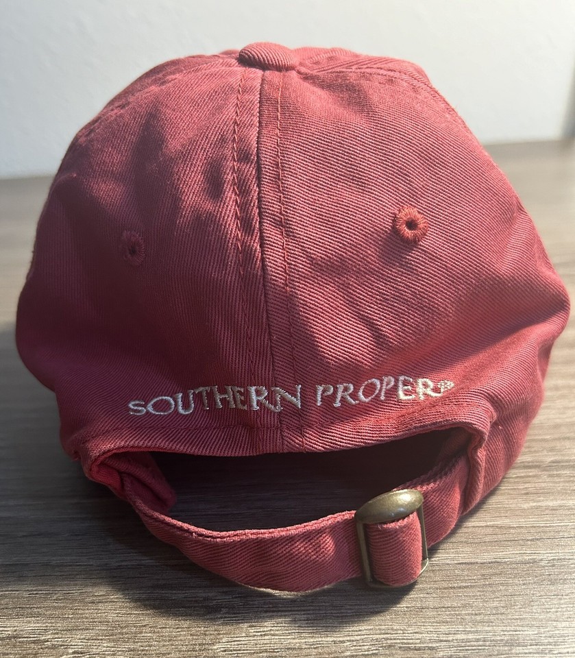 Southern Proper Red Baseball Hat Cap With Black Labrador Dog Adjustable