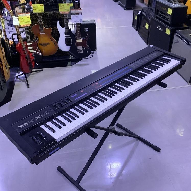 YAMAHA KX88 MIDI Master Keyboard w/Power cable, instruction YAMAHA KX88 MIDI Master Keyboard w/Power cable, instruction