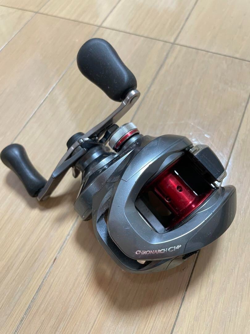 Shimano 14 Chronarch CI4 150 HG Right-Handed Baitcasting Reel