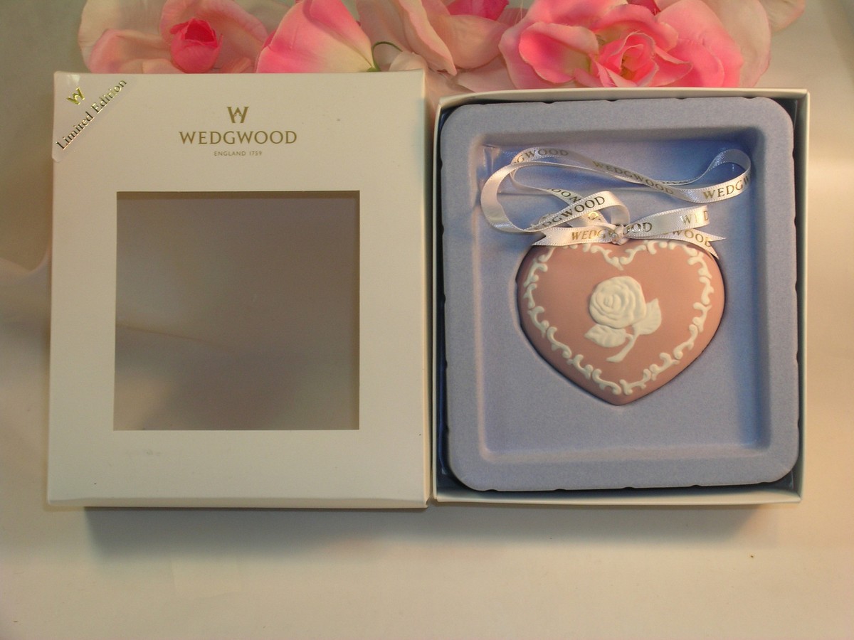 New Wedgwood Pink White Jasperware Breast Cancer Heart Christmas