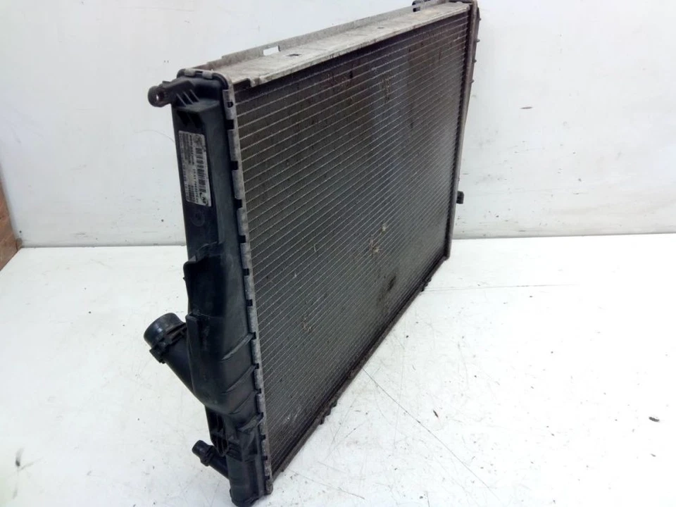 Kühler Wasserkühler Kühlmittelkühler N53B30A passt für BMW 3 TOURING (E91) 330I - Bild 4 von 4