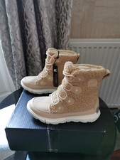 Image of Sorel Explorer II Joan Cozy Sherpa Insulated Boots Nova Sand Sea Salt Size 3