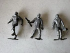 MARX PLAYSET LOT OF 3 DIME STORE 60MM SILVER SPACEMEN FIGURES