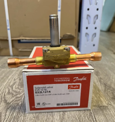 1pcs new EVR10 032L1214 solenoid valve
